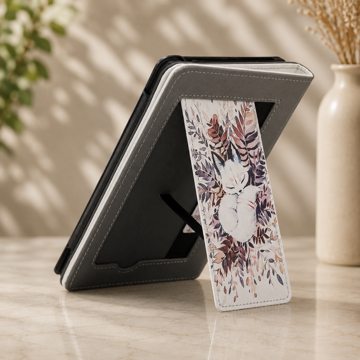 Kindle 11th Gen Autumn Fox Case with Stand & Hand Strap